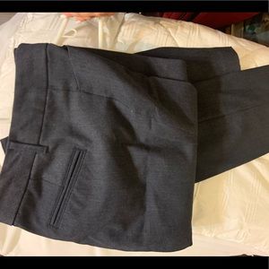 Liz Claiborne career pants size 6 black/blue